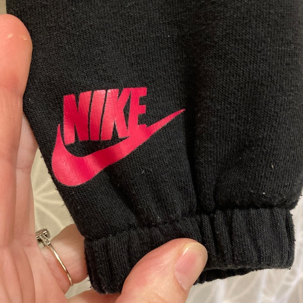 Kids Nike Hoodie - Picture 4 of 8